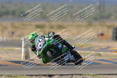 media/Oct-08-2023-CVMA (Sun) [[dbfe88ae3c]]/Race 2 Supersport Middleweight (Shootout)/